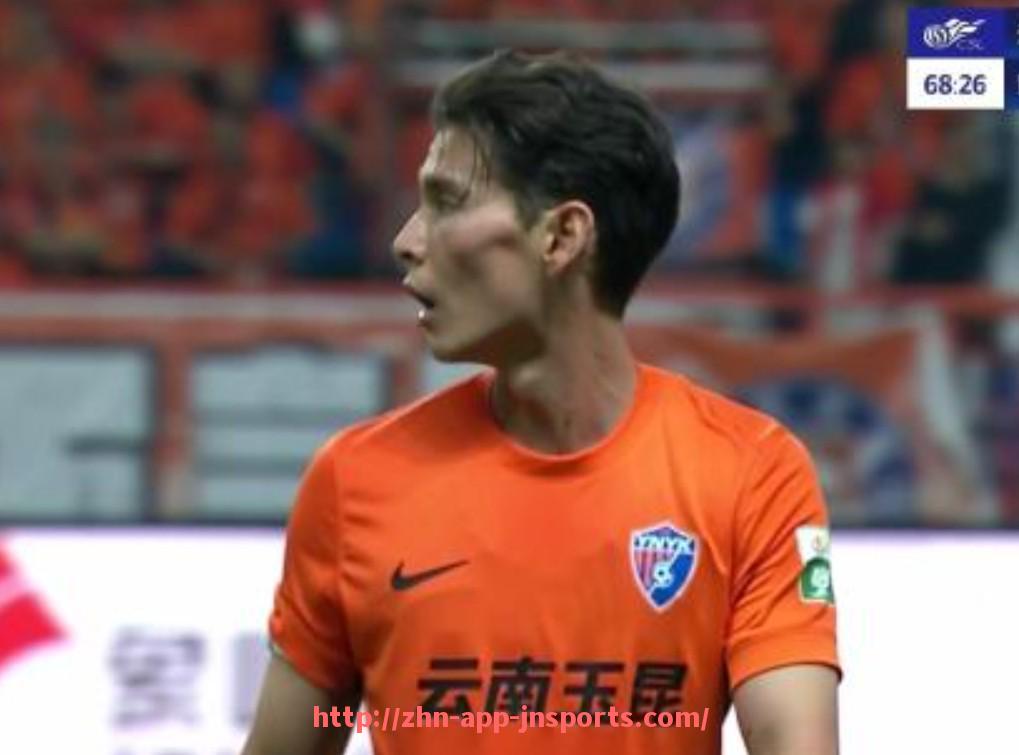 江南体育APP下载-意甲各球队图片：意甲联赛中各大球队的高清图片与队员展示